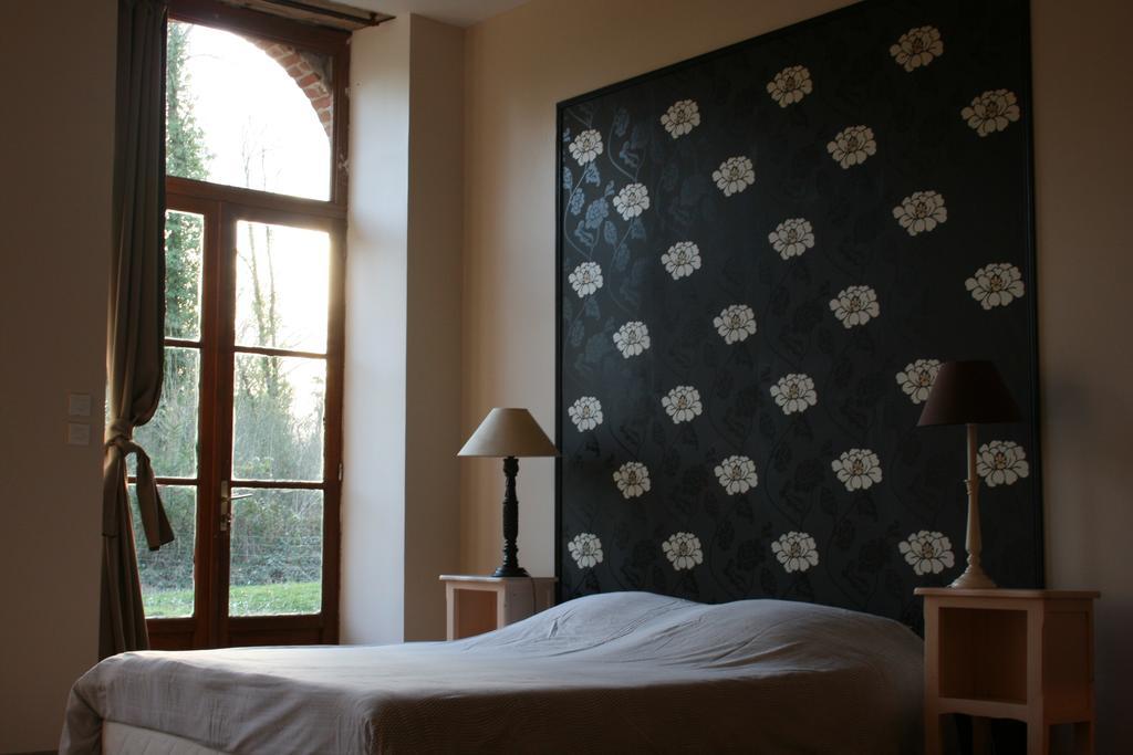 B&B Le Logis De Bois Renard Saint-Laurent-Nouan Værelse billede